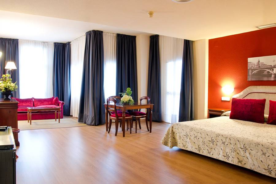 SUITE Hotel TRH La Motilla Business & Cultural 